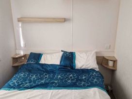 Golden Sands - Holiday Accommodation 21116 - Lincolnshire - 1187726 - thumbnail photo 6