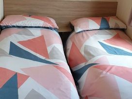 Waterside Leisure Park - Holiday Accommodation 21117 - Lincolnshire - 1187727 - thumbnail photo 6
