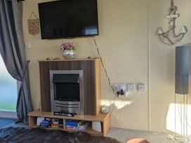 Brynowen Holiday Park - Holiday Accommodation 21123 - Mid Wales - 1187732 - thumbnail photo 2