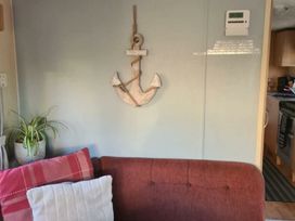 Brynowen Holiday Park - Holiday Accommodation 21123 - Mid Wales - 1187732 - thumbnail photo 7