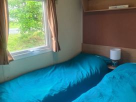 Brynowen Holiday Park - Holiday Accommodation 21123 - Mid Wales - 1187732 - thumbnail photo 11