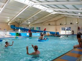 Brynowen Holiday Park - Holiday Accommodation 21123 - Mid Wales - 1187732 - thumbnail photo 18