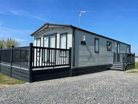 Seven Bays Park (Maribou) - Holiday Accommodation 21126 - Cornwall - 1187735 - thumbnail photo 1