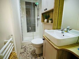Seven Bays Park (Maribou) - Holiday Accommodation 21126 - Cornwall - 1187735 - thumbnail photo 11