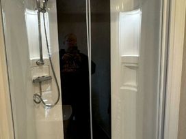 Patrington Haven Leisure Park - Holiday Accommodation 21128 - North Yorkshire (incl. Whitby) - 1187736 - thumbnail photo 14