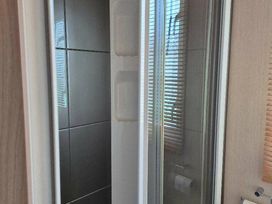 Quay West Holiday Park - Holiday Accommodation 21132 - Mid Wales - 1187738 - thumbnail photo 5