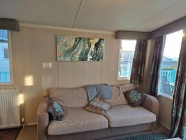 Quay West Holiday Park - Holiday Accommodation 21132 - Mid Wales - 1187738 - thumbnail photo 14