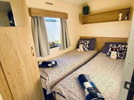 New Beach Holiday Park - Holiday Accommodation 21134 - Kent & Sussex - 1187739 - thumbnail photo 8