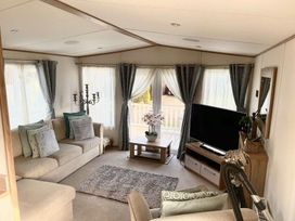 Tattershall Lakes Country Park - Holiday Accommodation 21135 - Lincolnshire - 1187740 - thumbnail photo 2