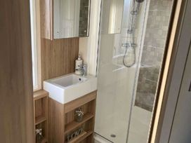 Tattershall Lakes Country Park - Holiday Accommodation 21135 - Lincolnshire - 1187740 - thumbnail photo 4