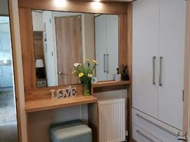Tattershall Lakes Country Park - Holiday Accommodation 21135 - Lincolnshire - 1187740 - thumbnail photo 12