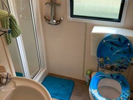 Herons Mead Caravan Park - Holiday Accommodation 21140 - Lincolnshire - 1187744 - thumbnail photo 18
