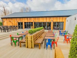 Dawlish Sands Holiday Park - Holiday Accommodation 21141 - Devon - 1187745 - thumbnail photo 16