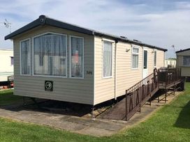 Happy Days Seaside Holiday Park - Holiday Accommodation 21143 - Lincolnshire - 1187746 - thumbnail photo 1
