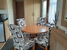 Happy Days Seaside Holiday Park - Holiday Accommodation 21143 - Lincolnshire - 1187746 - thumbnail photo 3