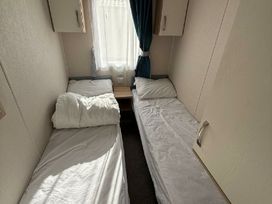 Marton Mere Holiday Village - Holiday Accommodation 21145 - Lake District - 1187748 - thumbnail photo 8