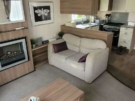 Marton Mere Holiday Village - Holiday Accommodation 21150 - Lake District - 1187752 - thumbnail photo 3