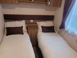 Marton Mere Holiday Village - Holiday Accommodation 21150 - Lake District - 1187752 - thumbnail photo 6