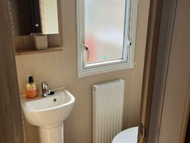 Golden Sands - Holiday Accommodation 21162 - Lincolnshire - 1187757 - thumbnail photo 12