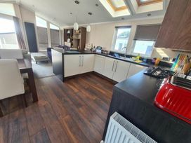 Rockley Park - Holiday Accommodation 21165 - Dorset - 1187759 - thumbnail photo 3