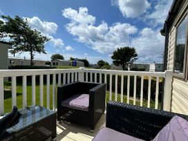 Greenacres Holiday Park - Holiday Accommodation 21168 - North Wales - 1187761 - thumbnail photo 1