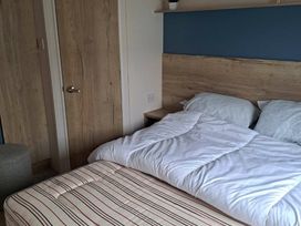 Golden Sands - Holiday Accommodation 21170 - Lincolnshire - 1187763 - thumbnail photo 9
