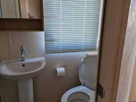 Golden Sands Park - Holiday Accommodation 21172 - Lincolnshire - 1187764 - thumbnail photo 11