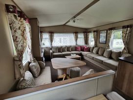 Thorness Bay Holiday Park - Holiday Accommodation 21176 - Isle of Wight & Hampshire - 1187768 - thumbnail photo 1