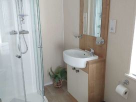 Doniford Bay - Holiday Accommodation 21179 - Devon - 1187771 - thumbnail photo 18