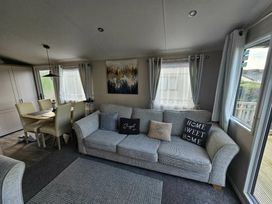 St Audries Bay Holiday Park - Holiday Accommodation 21187 - Devon - 1187778 - thumbnail photo 7