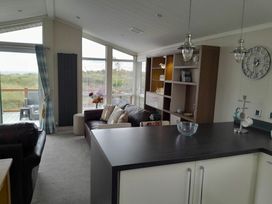Greenacres Holiday Park - Holiday Accommodation 21188 - North Wales - 1187779 - thumbnail photo 4