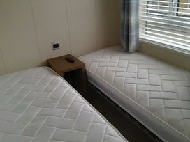 Greenacres Holiday Park - Holiday Accommodation 21188 - North Wales - 1187779 - thumbnail photo 11