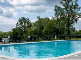 Hoburne Cotswolds - Holiday Accommodation 21189 - Somerset & Wiltshire - 1187780 - thumbnail photo 12