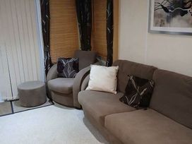 Pendine Sands - Holiday Accommodation 21192 - South Wales - 1187783 - thumbnail photo 4