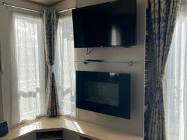 Presthaven Beach Resort - Holiday Accommodation 21195 - North Wales - 1187785 - thumbnail photo 12
