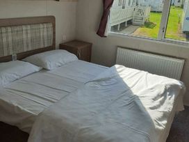 Doniford Bay - Holiday Accommodation 21196 - Devon - 1187786 - thumbnail photo 10