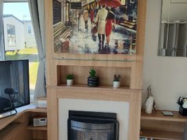 Reighton Sands Holiday Park - Holiday Accommodation 21198 - North Yorkshire (incl. Whitby) - 1187787 - thumbnail photo 7