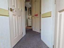 Clarach Bay Holiday Village - Holiday Accommodation 21200 - Mid Wales - 1187789 - thumbnail photo 2