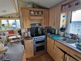 Clarach Bay Holiday Village - Holiday Accommodation 21200 - Mid Wales - 1187789 - thumbnail photo 7