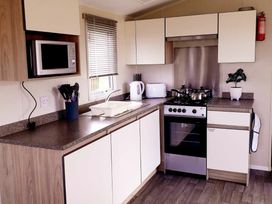 Sunbeach Holiday Park - Holiday Accommodation 21205 - Mid Wales - 1187791 - thumbnail photo 3
