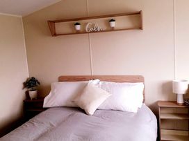 Sunbeach Holiday Park - Holiday Accommodation 21205 - Mid Wales - 1187791 - thumbnail photo 7