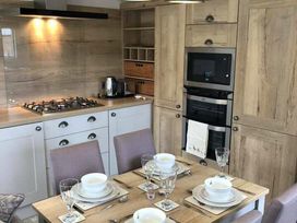 Hafan y Mor Haven - Holiday Accommodation 21221 - North Wales - 1187802 - thumbnail photo 4