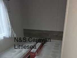 Littlesea Holiday Park - Holiday Accommodation 21230 - Dorset - 1187807 - thumbnail photo 3