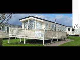 Blue Dolphin Holiday Park - Holiday Accommodation 21235 - North Yorkshire (incl. Whitby) - 1187812 - thumbnail photo 1