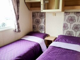 Blue Dolphin Holiday Park - Holiday Accommodation 21235 - North Yorkshire (incl. Whitby) - 1187812 - thumbnail photo 7