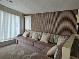 Blue Dolphin Holiday Park - Holiday Accommodation 21235 - North Yorkshire (incl. Whitby) - 1187812 - thumbnail photo 12