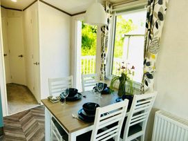 Waterside, Paignton - Holiday Accommodation 21236 - Devon - 1187813 - thumbnail photo 4