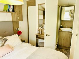 Waterside, Paignton - Holiday Accommodation 21236 - Devon - 1187813 - thumbnail photo 7