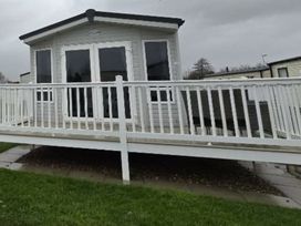 Cleethorpes Beach Holiday Park - Holiday Accommodation 21237 - Lincolnshire - 1187814 - thumbnail photo 7
