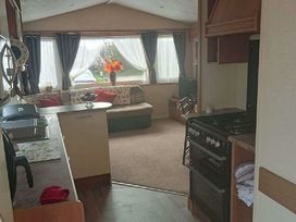 Skipsea Sands Holiday Park - Holiday Accommodation 21243 - North Yorkshire (incl. Whitby) - 1187819 - thumbnail photo 4